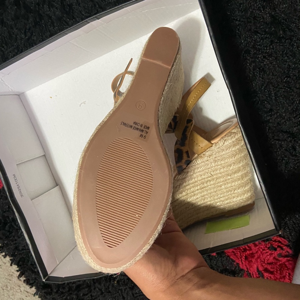 Wedges - Picture 2 of 4